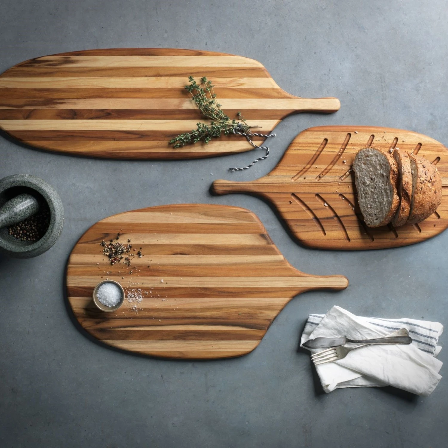 TeakHaus Canoe Bread Board (Small) | 19" X 9.25" X 0.5" 4 TeakHaus Canoe Bread Board (Small) | 19" X 9.25" X 0.5" - Image 4
