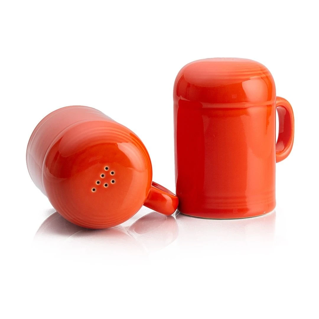 Fiesta® Salt & Pepper Rangetop Set | Poppy 1 Fiesta® Salt & Pepper Rangetop Set | Poppy