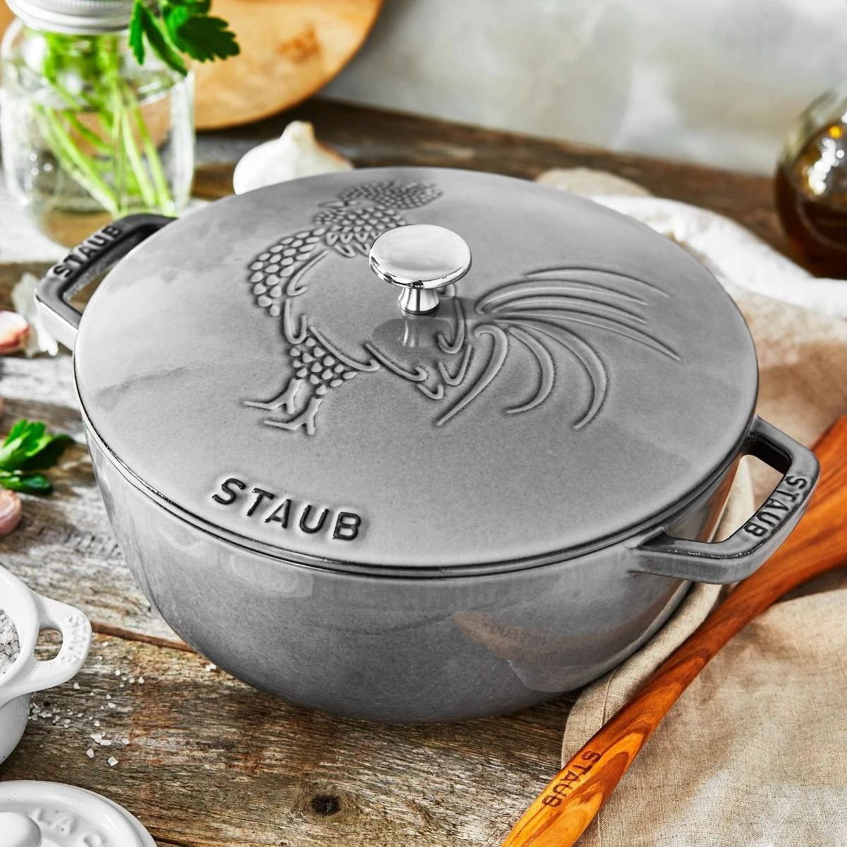 Staub 3.75 Qt. Essential French Oven With Rooster Lid | Graphite Grey 6 Staub 3.75 Qt. Essential French Oven With Rooster Lid | Graphite Grey - Image 6