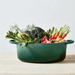 Le Creuset 6.75 Qt. Oval Signature Dutch Oven With Stainless Steel Knob | Artichaut -Kitchen Tools Shop 13723scr 2c63d0b6e1c47cc