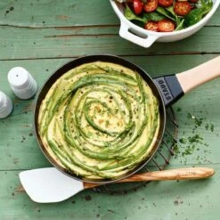 Staub 8" Fry Pan With Wooden Handle | Matte Black 9 Staub 8" Fry Pan With Wooden Handle | Matte Black -Kitchen Tools Shop 14288 rgb 300dpi