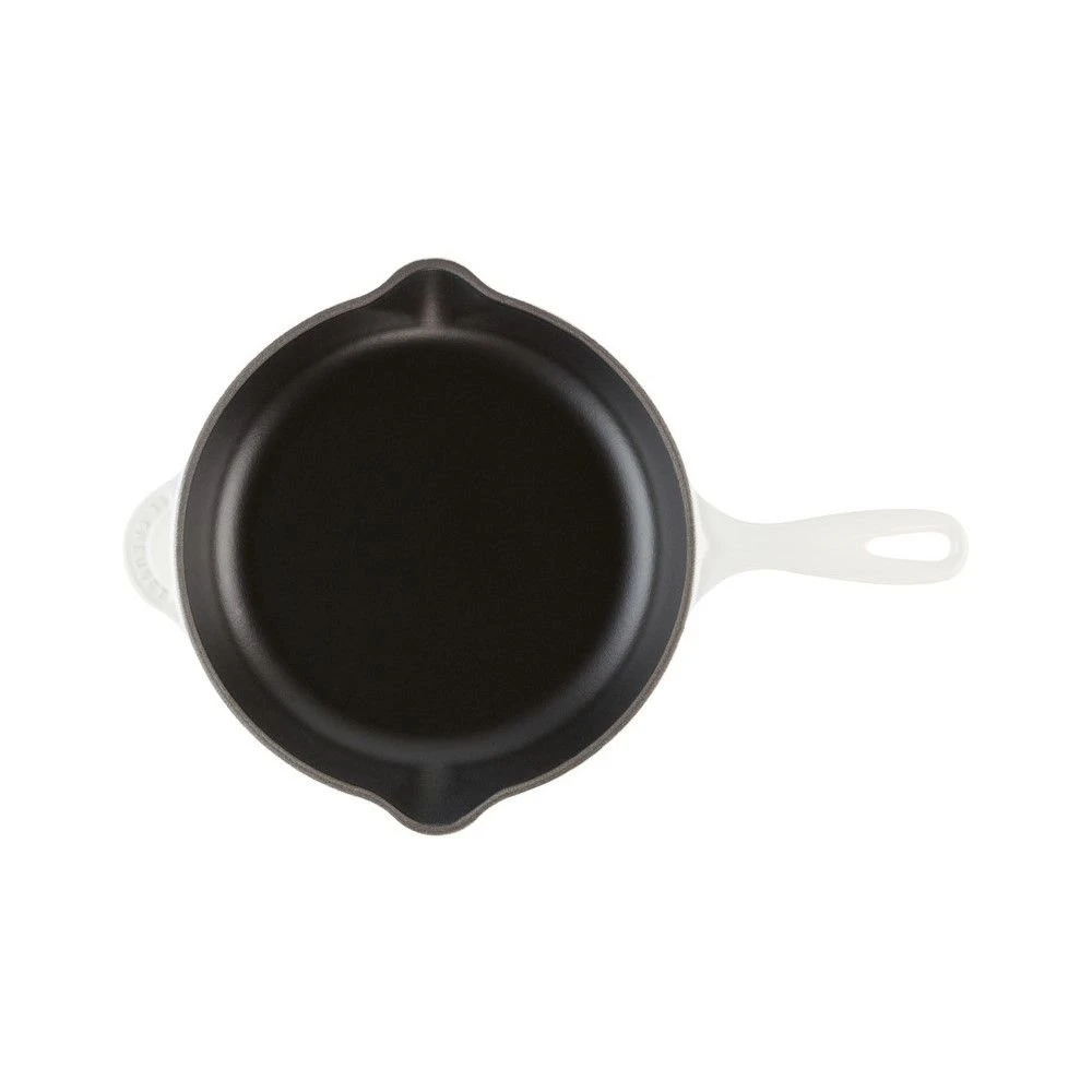 Le Creuset 9" Classic Skillet | White 2 Le Creuset 9" Classic Skillet | White - Image 2