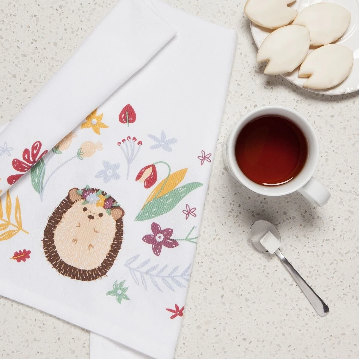 Now Designs By Danica 18" X 28" Printed Dishtowel | Hedge Hugs 3 Now Designs By Danica 18" X 28" Printed Dishtowel | Hedge Hugs - Image 3