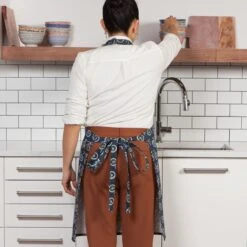 Danica Jubilee Chef's Apron | Sweet Ride -Kitchen Tools Shop 2500899 apr chef sweet ride am2