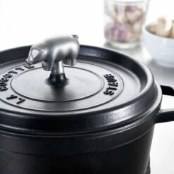 Staub Animal Knob | Pig 5 Staub Animal Knob | Pig -Kitchen Tools Shop 40510 657 9 02