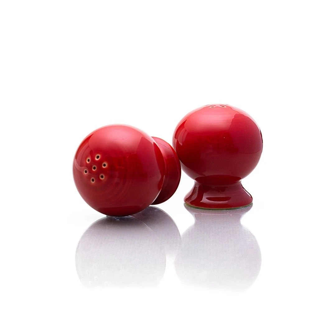 Fiesta® Salt & Pepper Set | Scarlet 1 Fiesta® Salt & Pepper Set | Scarlet