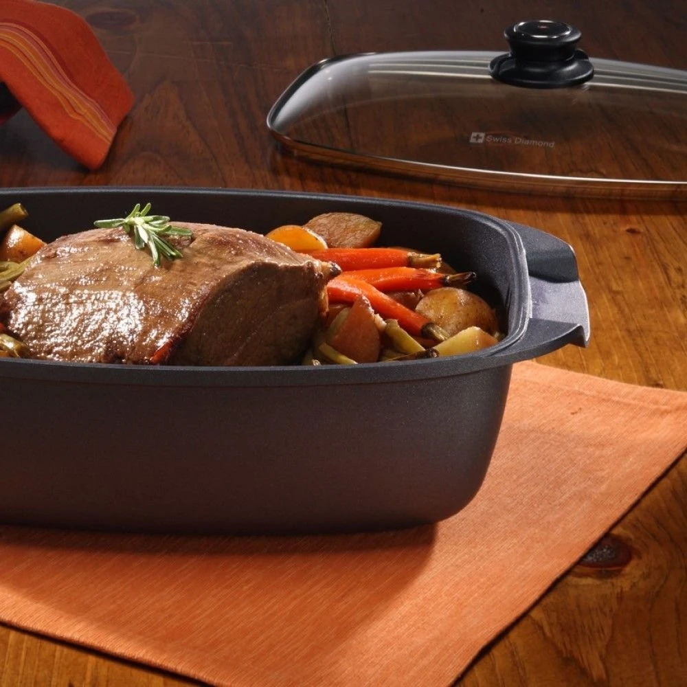 Swiss Diamond | HD 5.3-Quart Roaster With Lid (13" X 8") 2 Swiss Diamond | HD 5.3-Quart Roaster With Lid (13" X 8") - Image 2