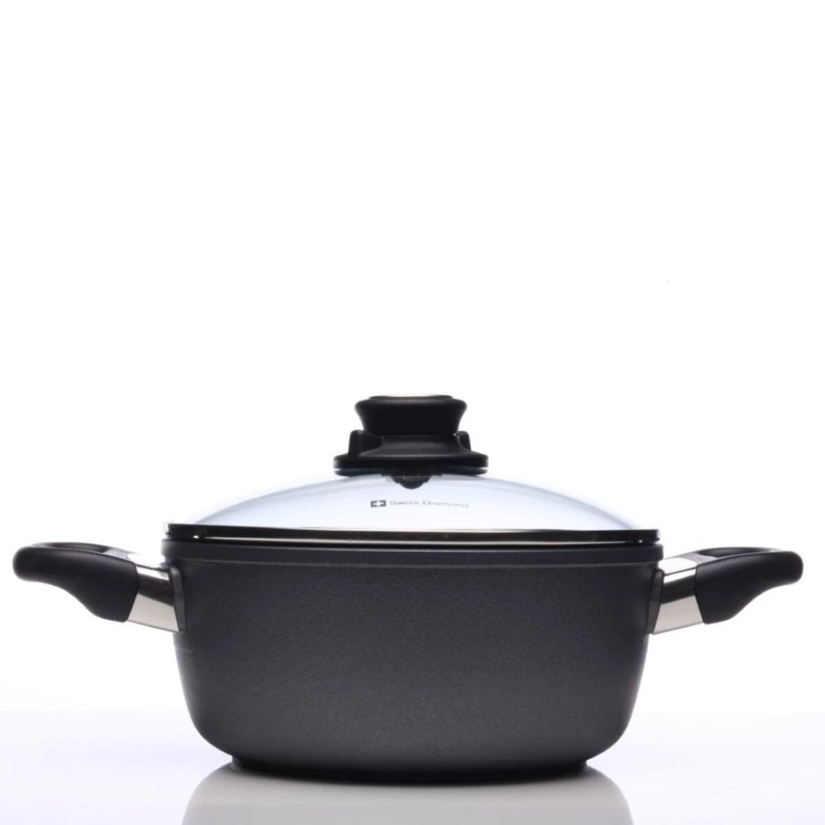 Swiss Diamond | HD Casserole With Lid - 9.5" (3.2 Qt.) 2 Swiss Diamond | HD Casserole With Lid - 9.5" (3.2 Qt.) - Image 2