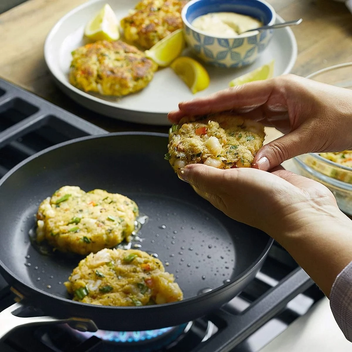 KitchenAid 10" Hard Anodized Induction Fry Pan With Lid | Nonstick 10 KitchenAid 10" Hard Anodized Induction Fry Pan With Lid | Nonstick - Image 10