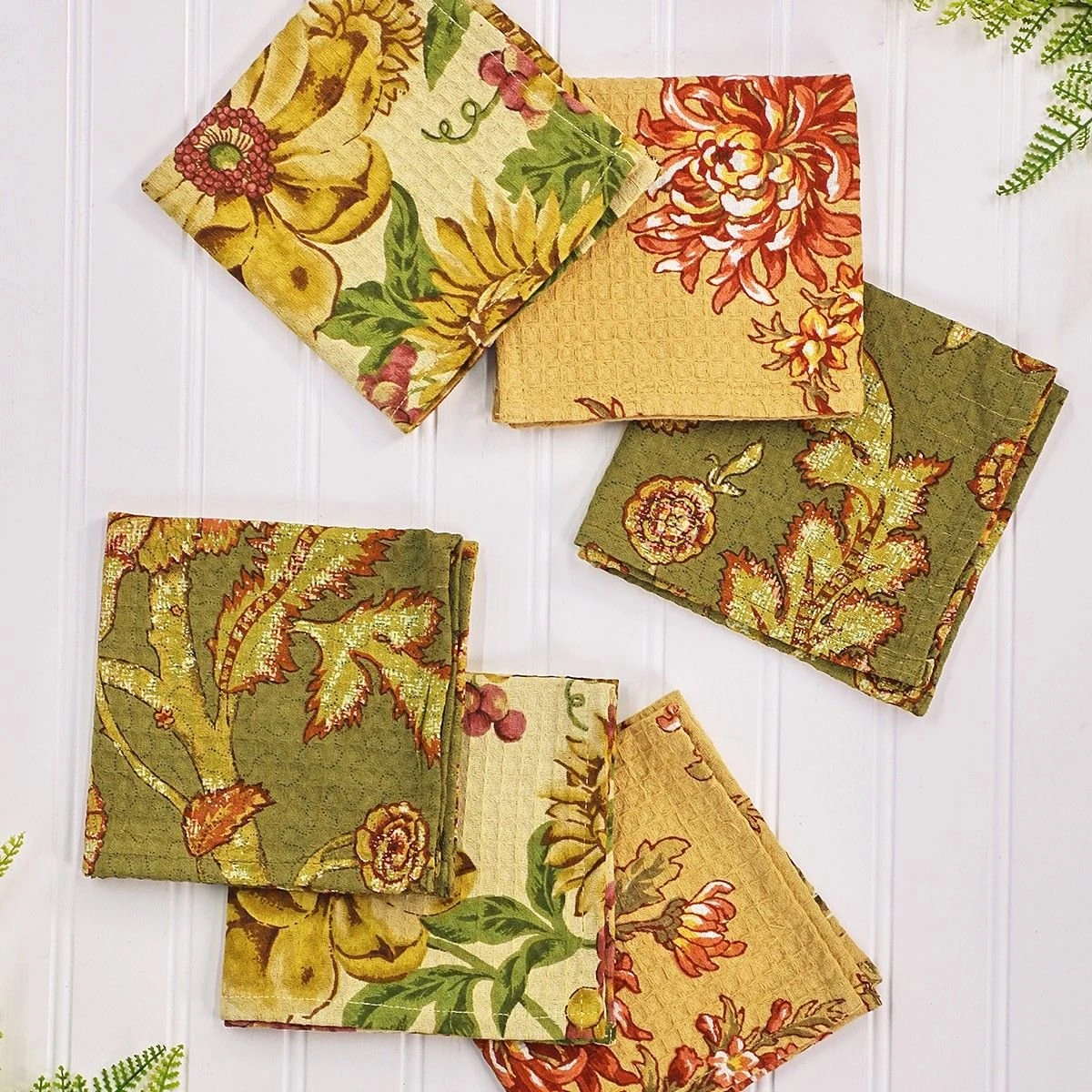 April Cornell Tiny Towel Bundle (Set Of 6) | Pumpkin Hollow Patchwork 2 April Cornell Tiny Towel Bundle (Set Of 6) | Pumpkin Hollow Patchwork - Image 2