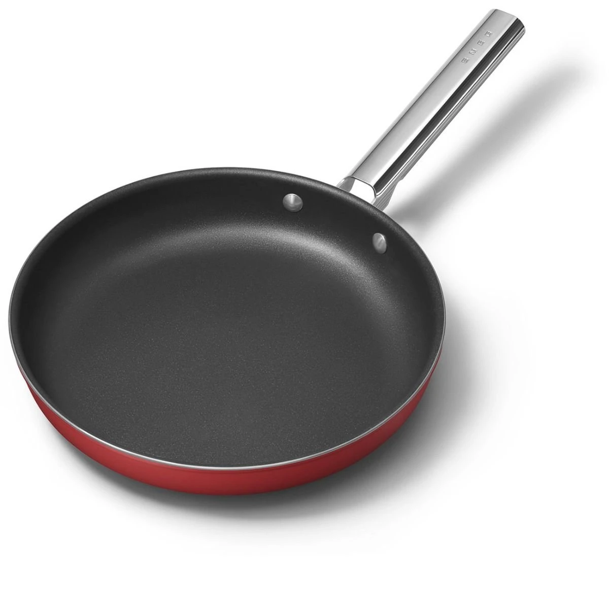 SMEG 11" Nonstick Fry Pan | Red 2 SMEG 11" Nonstick Fry Pan | Red - Image 2
