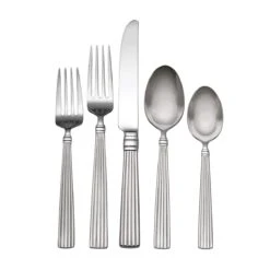 Reed & Barton Legacy Collection - 65 Pc Crescendo II Flatware Set