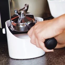 Dreamfarm Grindenstèin Coffee Grounds Collector | Gray -Kitchen Tools Shop dreamfarm grindenstein hero 5