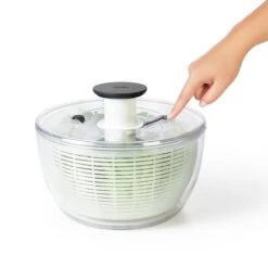 OXO Good Grips Salad Spinner -Kitchen Tools Shop gg 32480 4b 1