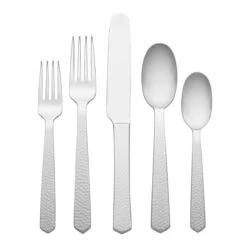 Reed & Barton 20-Piece Flatware Set | Marteau