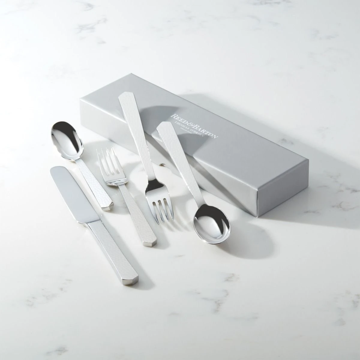 Reed & Barton 5-Piece Place Setting | Marteau 4 Reed & Barton 5-Piece Place Setting | Marteau - Image 4