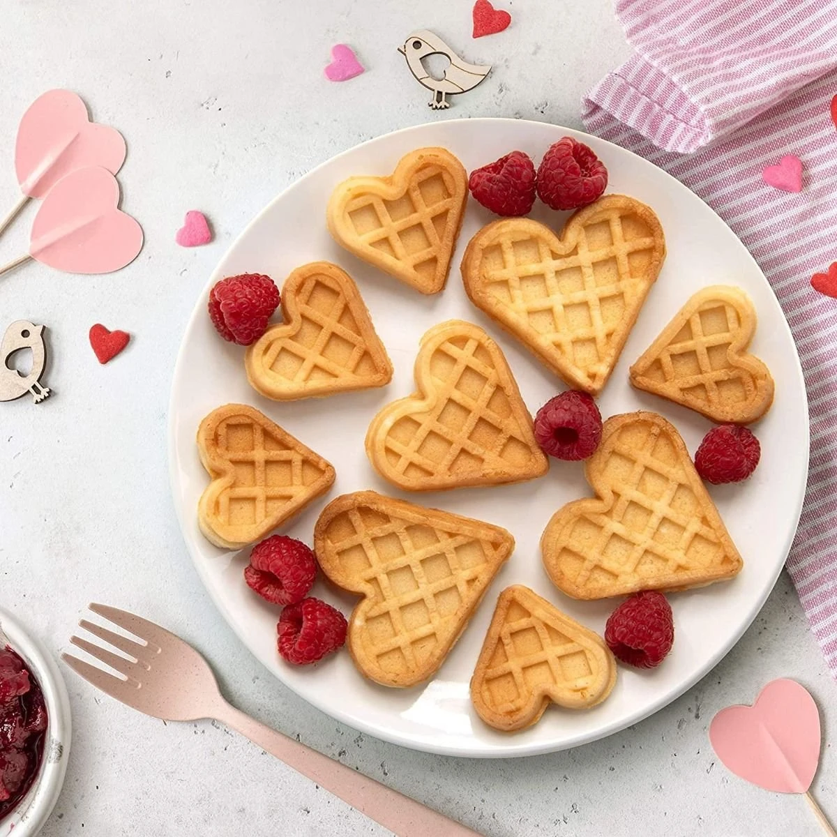 CucinaPro Mini Hearts Waffle Maker 7 CucinaPro Mini Hearts Waffle Maker - Image 7