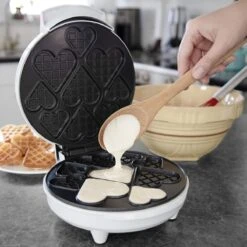 CucinaPro Mini Hearts Waffle Maker 13 CucinaPro Mini Hearts Waffle Maker -Kitchen Tools Shop minihearts4