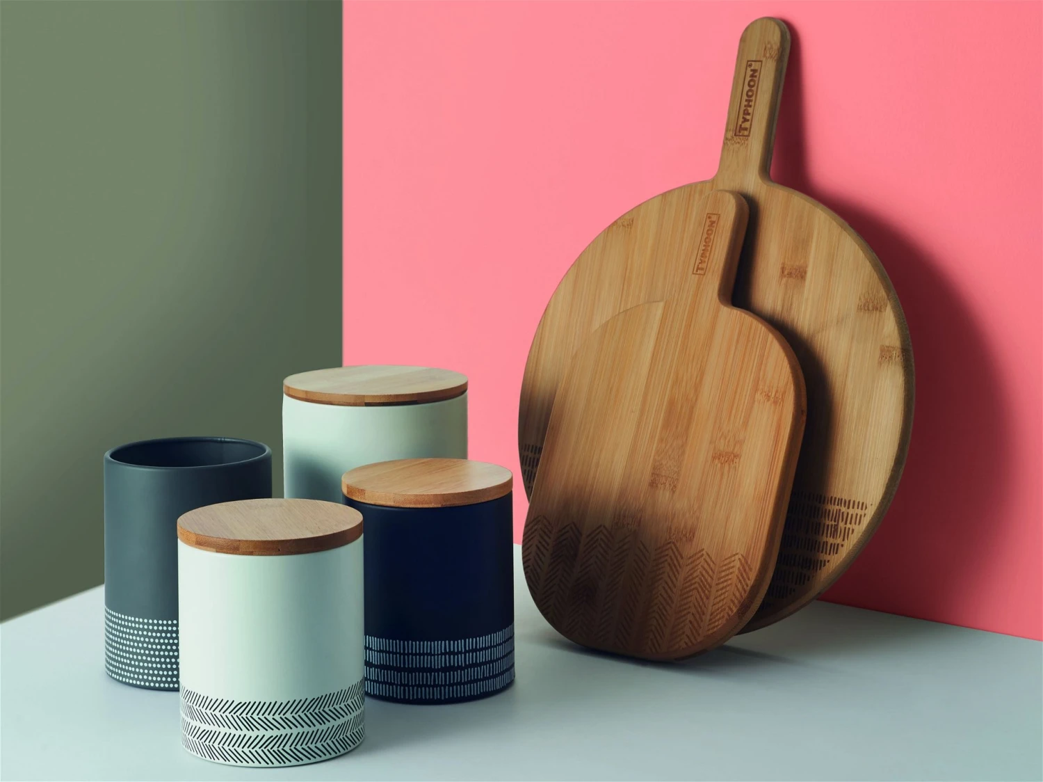 Typhoon Monochrome Utensil Pot | Grey 2 Typhoon Monochrome Utensil Pot | Grey - Image 2