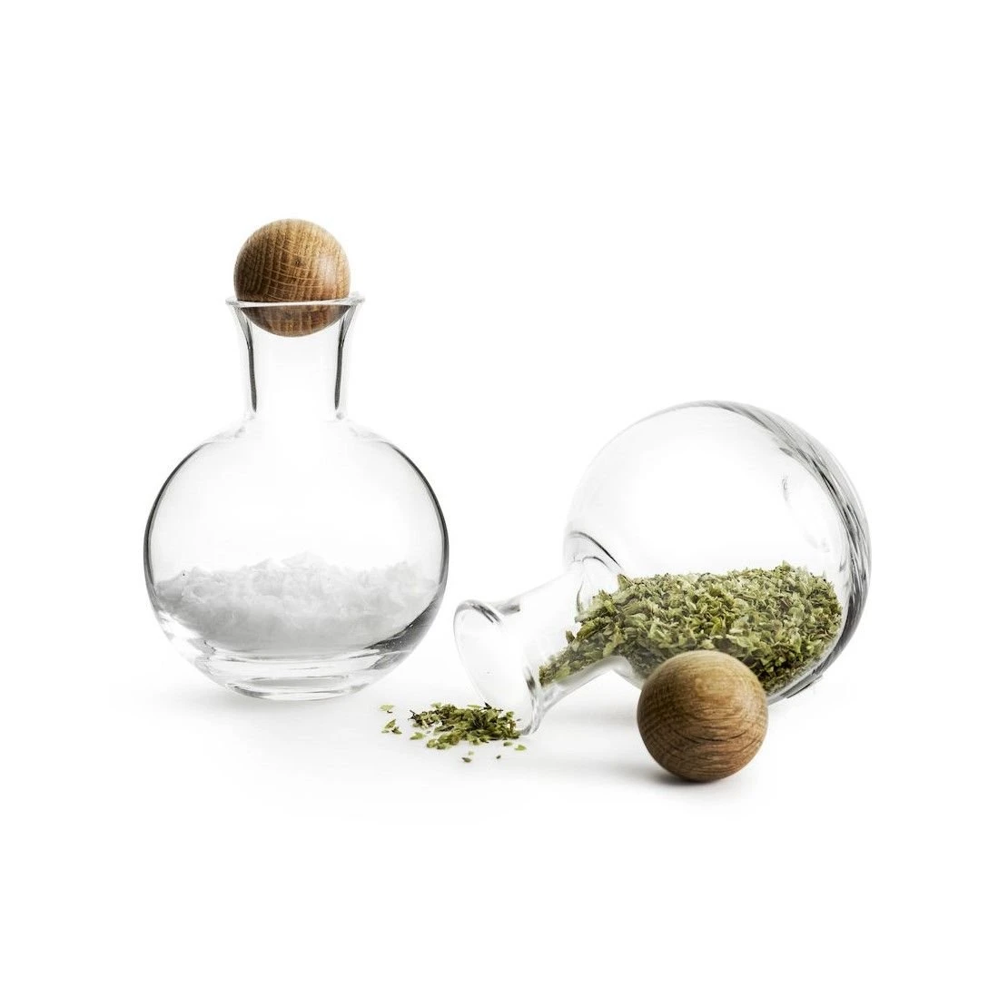 Sagaform Nature Serving Set With Oak Stopper 2 Sagaform Nature Serving Set With Oak Stopper - Image 2