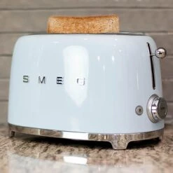 SMEG 2-Slice Toaster | Pastel Blue 5 SMEG 2-Slice Toaster | Pastel Blue -Kitchen Tools Shop smeg toaster edit small square